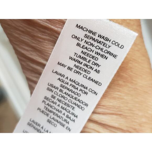 Chico's Tunic Top Women XL Red Geo Print Stretch Cold Shoulder Sleeve Round Neck - Picture 7 of 13